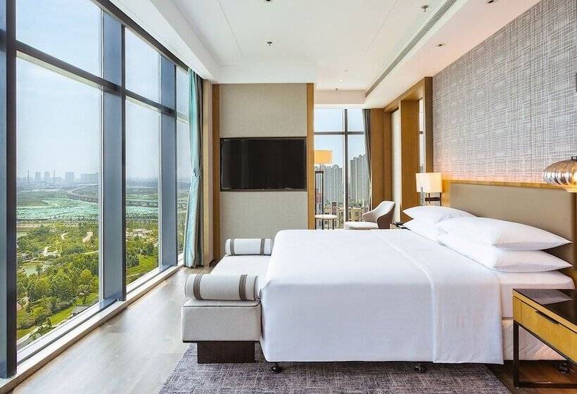 استودیو کلوب, Sheraton Kaifeng