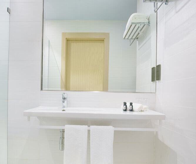 اتاق خانوادگی, Swiss Belinn Airport Muscat Oman