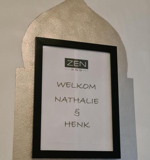 اتاق سوپریور با تخت بزرگ, Zen B&b