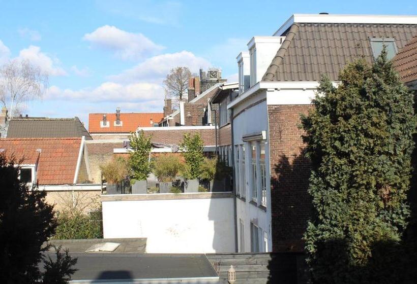 اتاق سوپریور با تخت بزرگ, Zen B&b