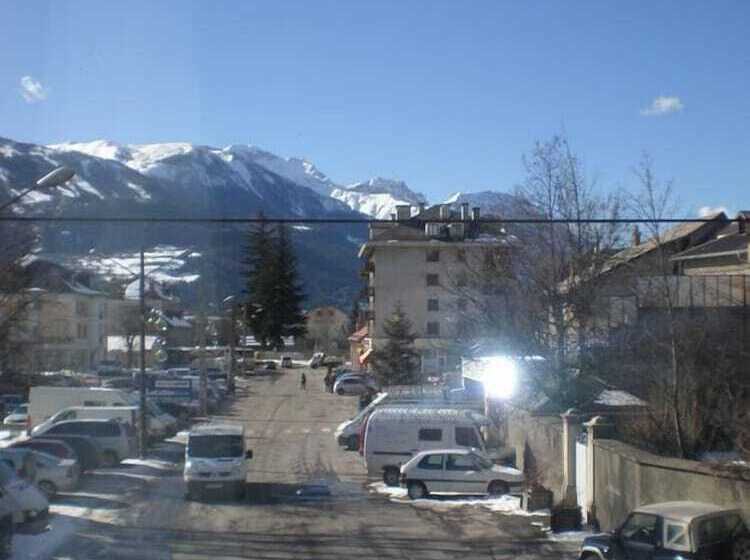 استودیوی استاندارد, Appart Hotel De La Paix