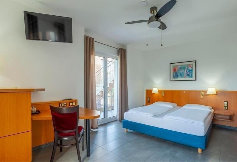 اتاق استاندارد با بالکن, Heilbronner Hotel Am Schönen Theater
