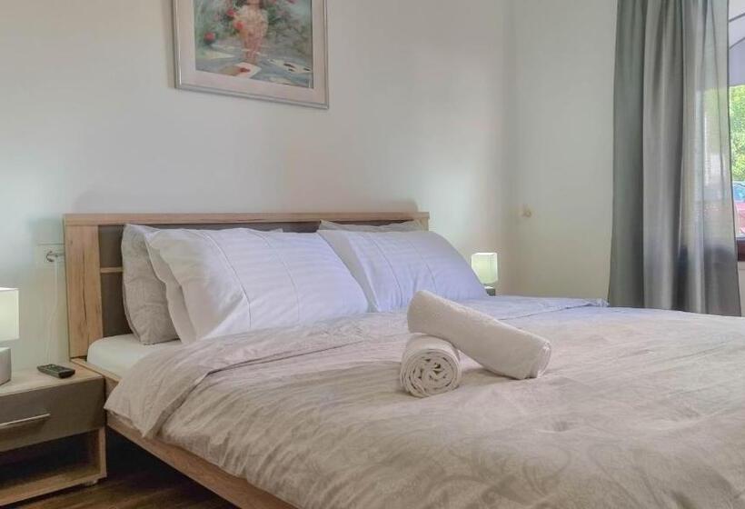 اتاق استاندارد اینتریور, Room Fiore