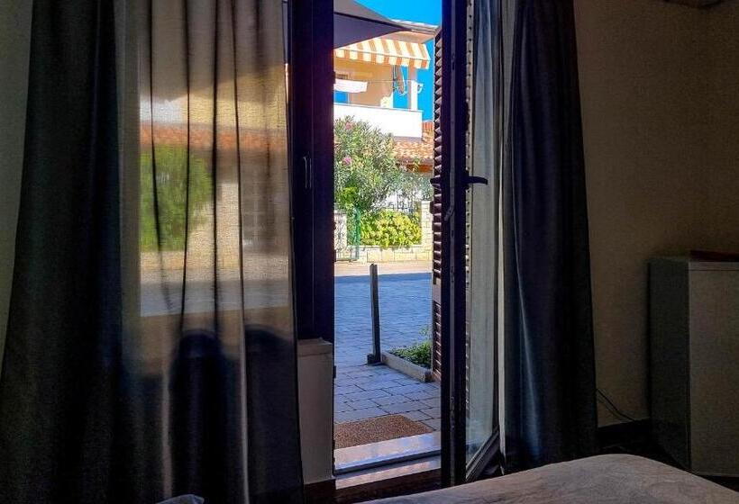 اتاق استاندارد اینتریور, Room Fiore