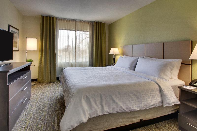 اتاق استاندارد با تخت بزرگ, Candlewood Suites Wichita East