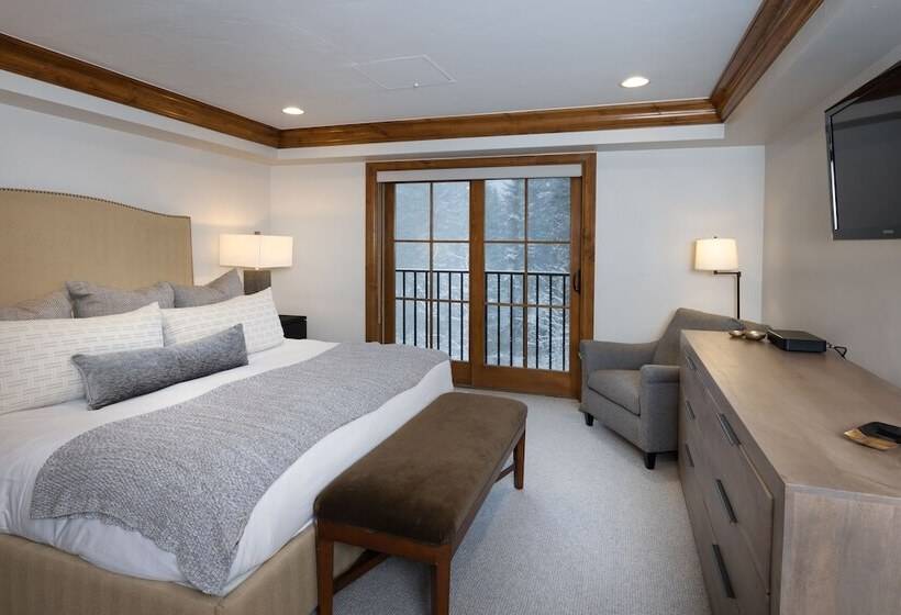 3 Bedroom Apartment, Gravity Haus Vail