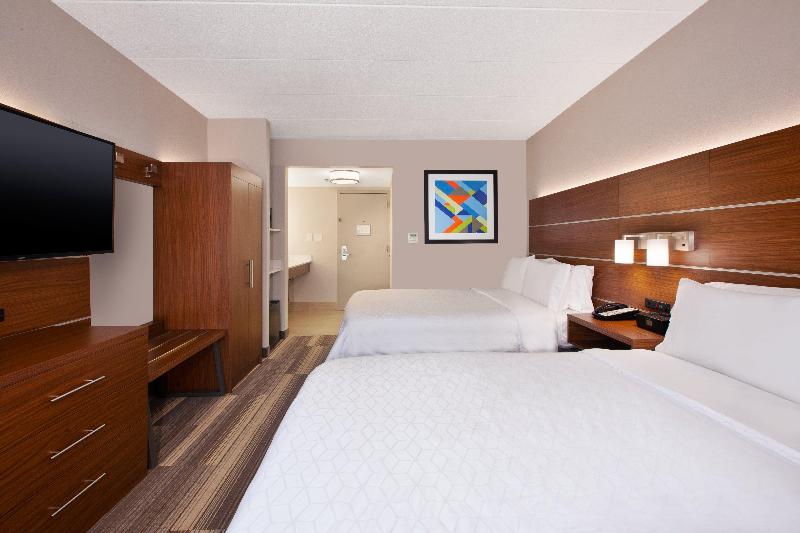 اتاق استاندارد با تخت دو نفره بزرگ, Holiday Inn Express Fairfaxarlington Boulevard