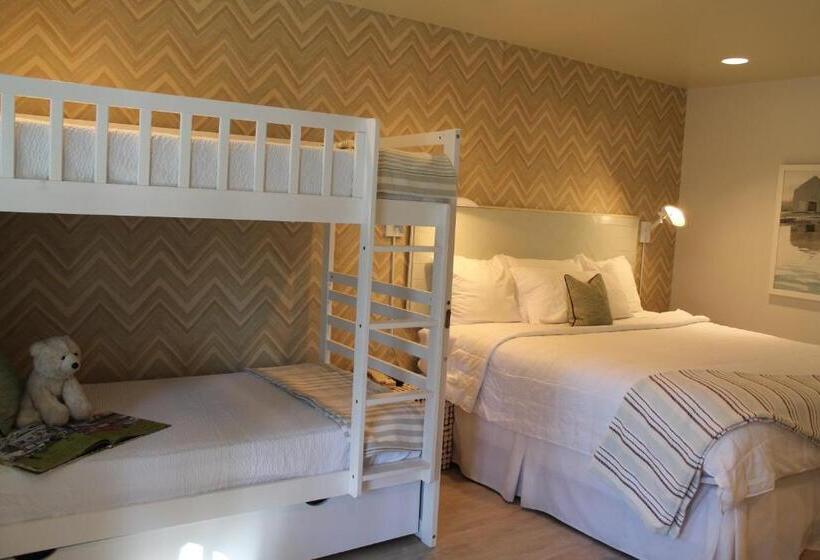 اتاق استاندارد با تخت‌های تاشو, The Lodge On The Cove