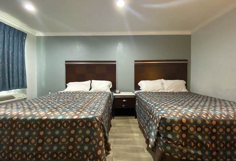 اتاق استاندارد با 2 تخت دوبل, Welcome Inn Corona