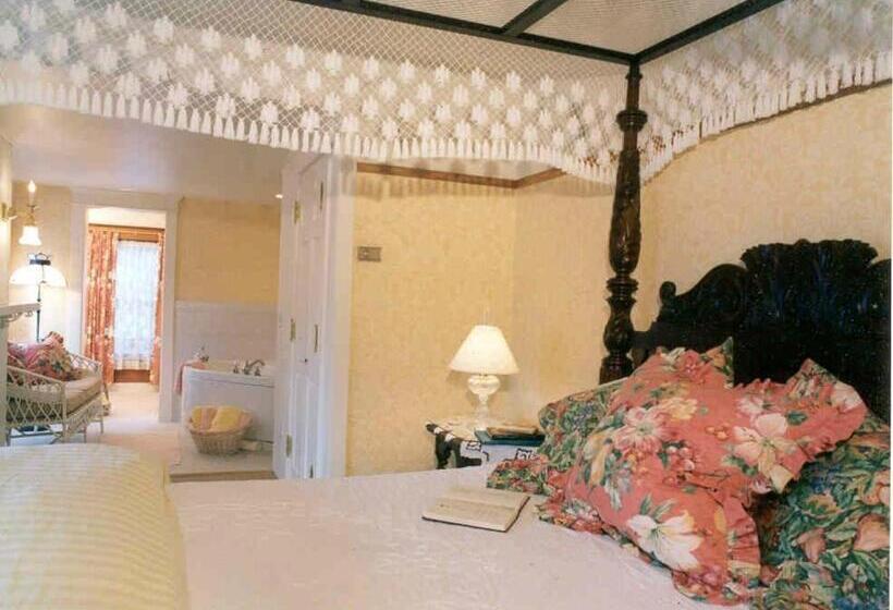 اتاق لوکس, White Lace Inn