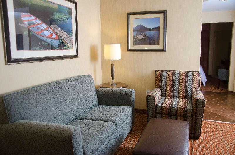 سوییت جونیور با چشم‌انداز استخر, La Cantera Resort & Spa