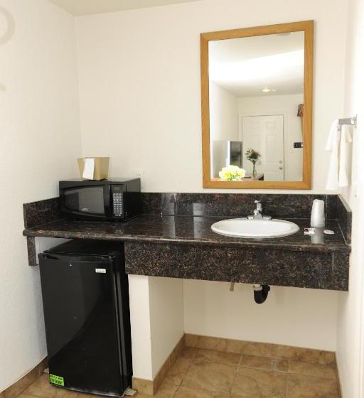 اتاق استاندارد با 2 تخت دوبل, Victoria Motel