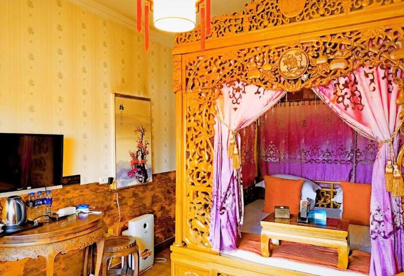 اتاق سوپریور با تخت بزرگ, Pingyao Deyunshe Inn