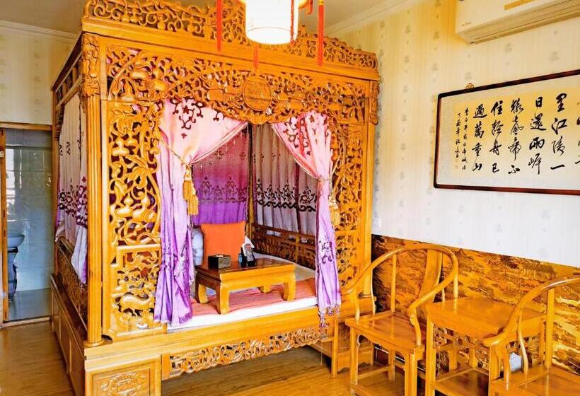 اتاق سوپریور با تخت بزرگ, Pingyao Deyunshe Inn