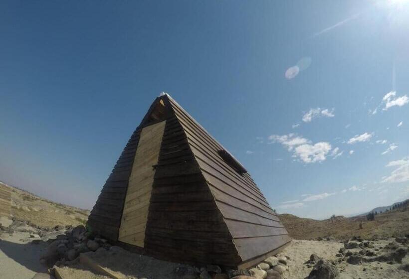 اتاق استاندارد, Mana Star Lounge