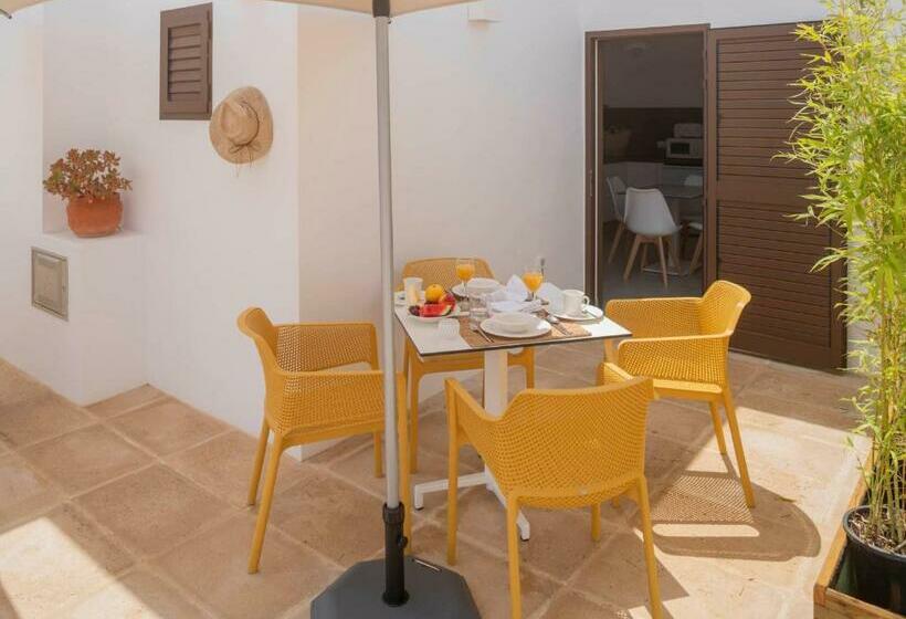 דירת חדר, Stella Maris  Formentera Break