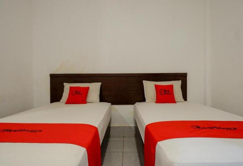 اتاق لوکس, Reddoorz Syariah @ Hotel Wisma Indonesia Kendari