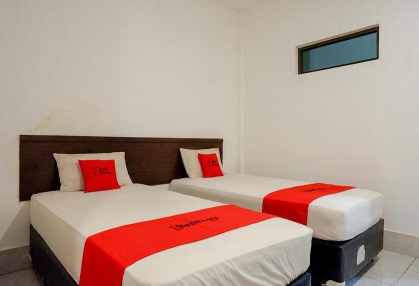اتاق لوکس, Reddoorz Syariah @ Hotel Wisma Indonesia Kendari