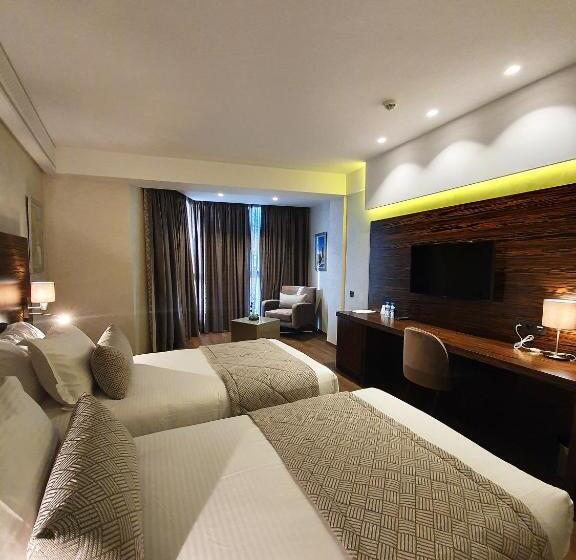 اتاق استاندارد, Nour Plazza