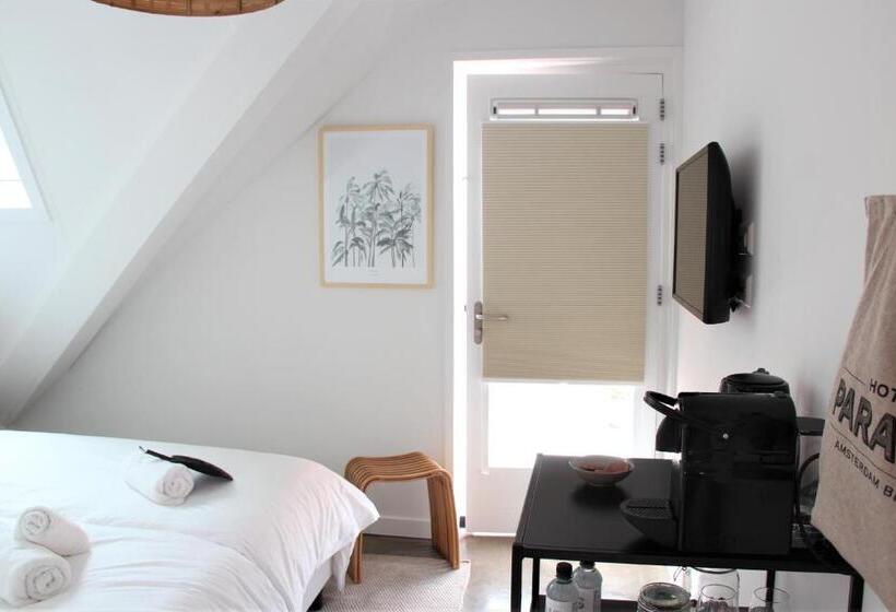 Eenvoudige Kamer, Paradis Zandvoort