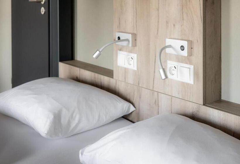 اتاق استاندارد چهار تخته, Wirotel Warnemünde