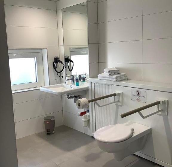 اتاق استاندارد برای معلولان, Wirotel Warnemünde