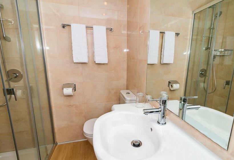 اتاق استاندارد با چشم‌انداز استخر, Eix Alcudia Hotel Adults Only