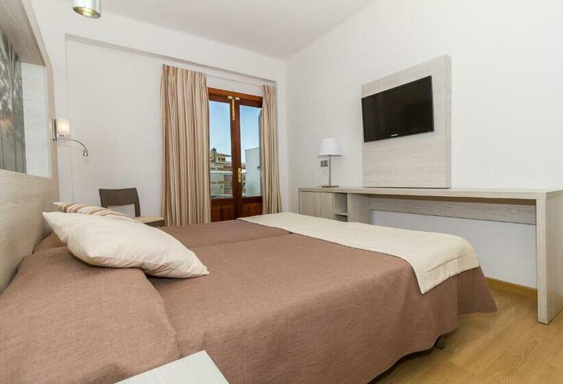 اتاق استاندارد با چشم‌انداز استخر, Eix Alcudia Hotel Adults Only