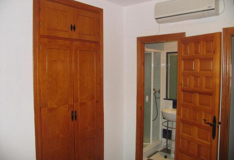 اتاق استاندارد, El Campanario