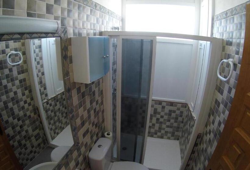 سوئیت خانواده 2 خوابه, El Campanario