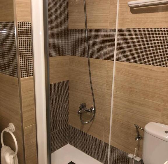 اتاق استاندارد, Hostal Los Escudos
