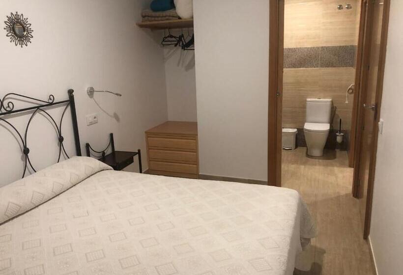 اتاق سوپریور خانوادگی, Hostal Los Escudos