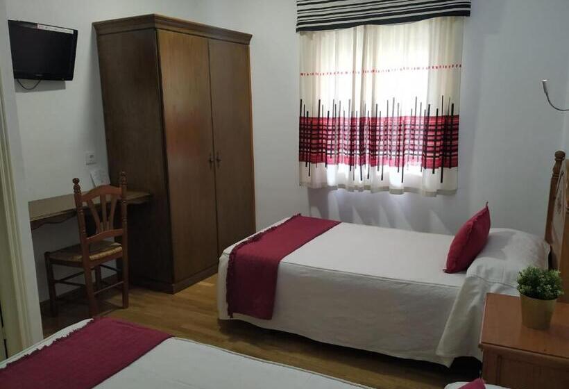 اتاق استاندارد, Hostal Los Escudos