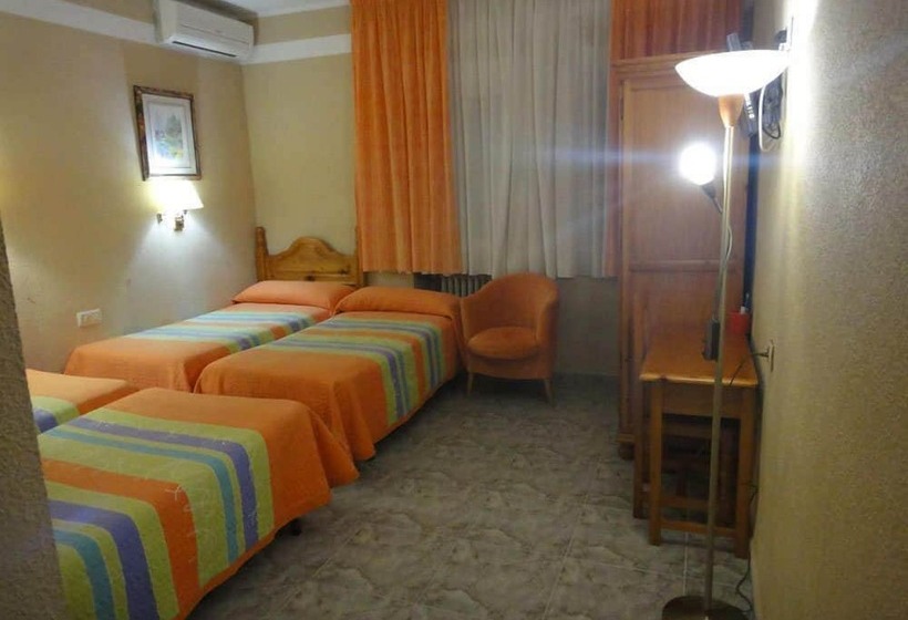 Quarto standart individual, Hostal Real