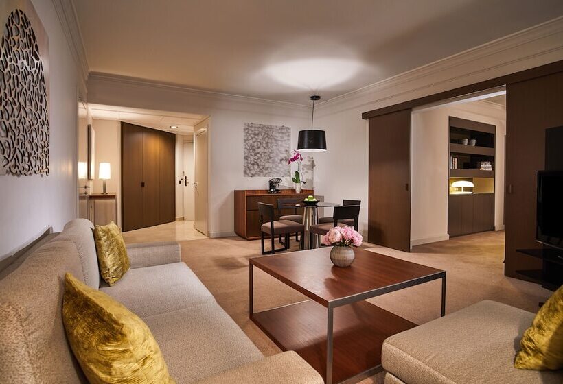 سوییت اجرایی, Hyatt Regency Belgrade