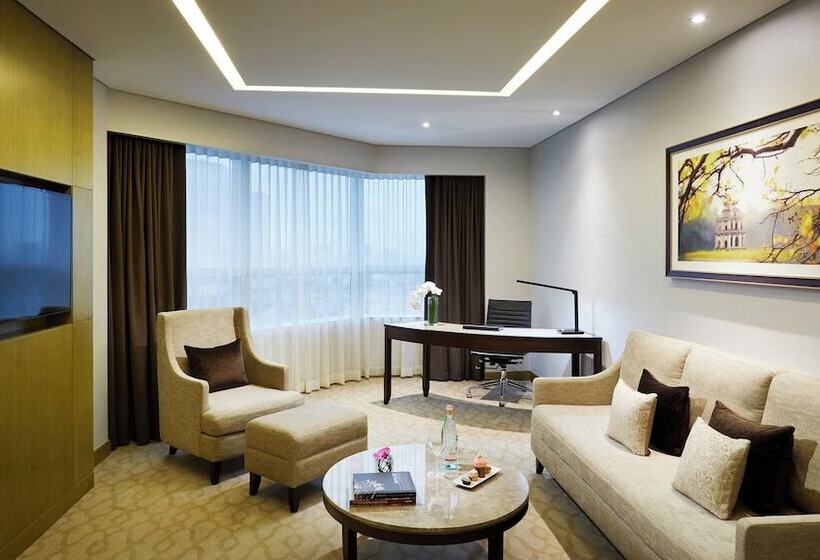 Suite, Melia Hanoi