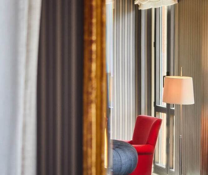 سوئیت جونیور با چشم‌انداز باغ, Silken Gran Hotel Durango