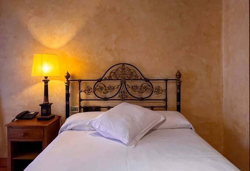 اتاق استاندارد یک نفره, Vila De Tossa