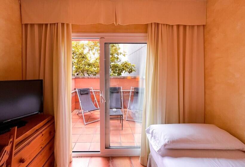 3 Bett Standardzimmer Balkon, Vila De Tossa