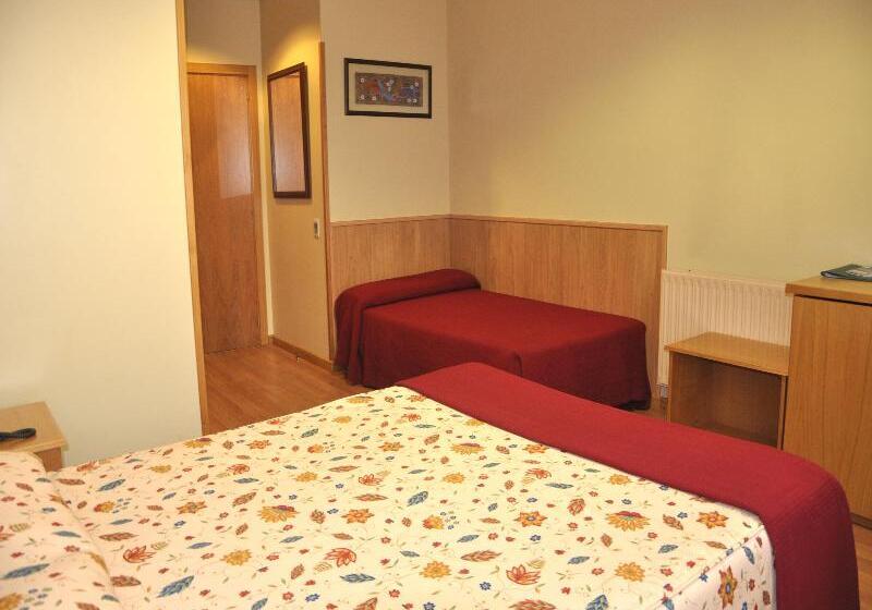 اتاق استاندارد با تخت بزرگ, Wingate By Wyndham Raleigh Durham / Airport