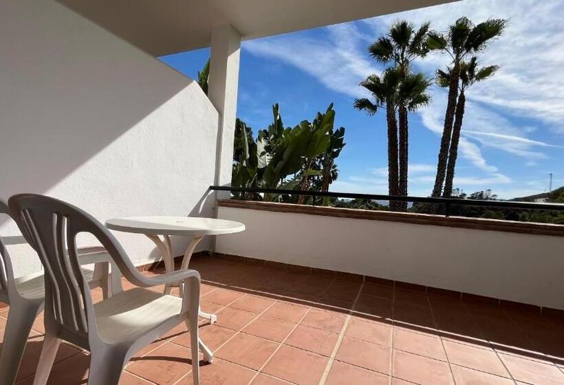 Habitación Estándar con Terraza, Alhaurin Golf Hotel