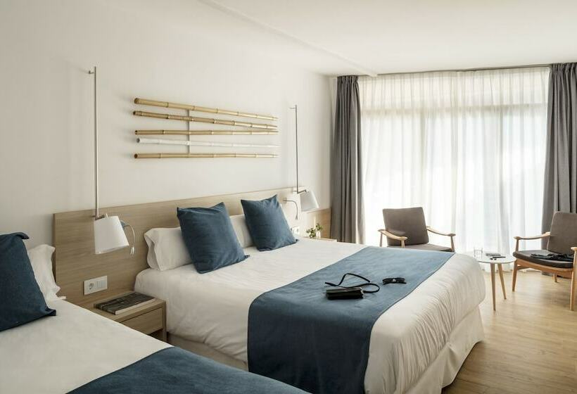 Chambre Quadruple Standard, Aqua Hotel Onabrava & Spa 4sup