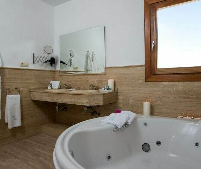 Standard Room with Hidromassage Sea View, Boutique Hotel El Tio Kiko