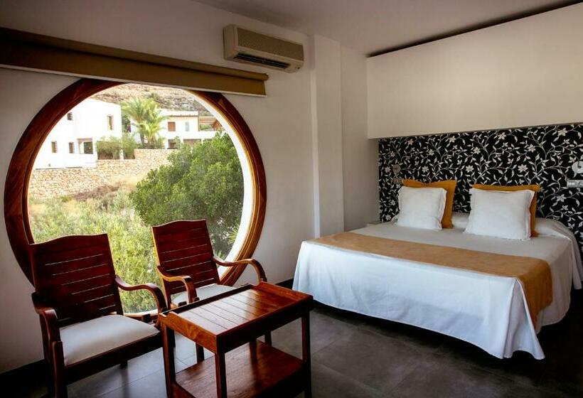 اتاق سوپریور با چشم‌انداز دریا, Boutique Hotel El Tio Kiko
