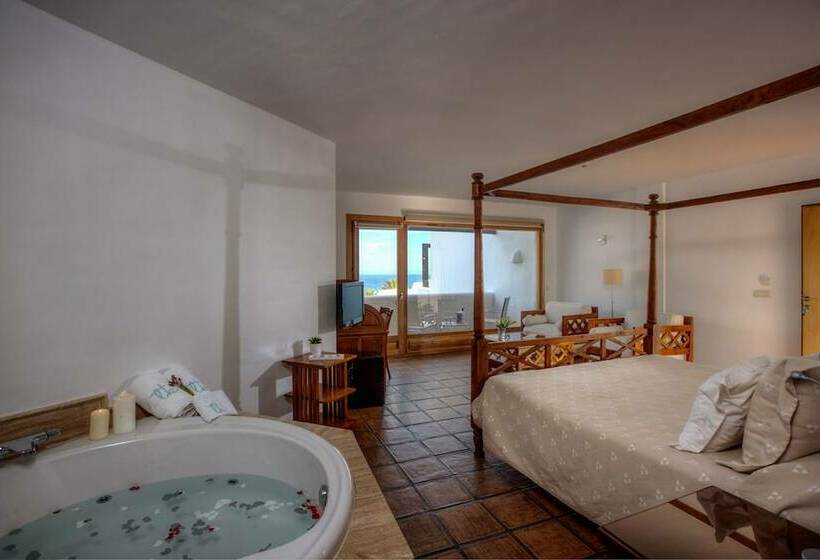 اتاق سوپریور با چشم‌انداز دریا, Boutique Hotel El Tio Kiko
