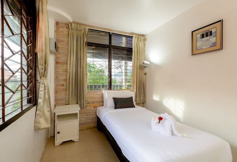 ویلای 3 خوابه با استخر, Club Bamboo Boutique Patong Beach Resort