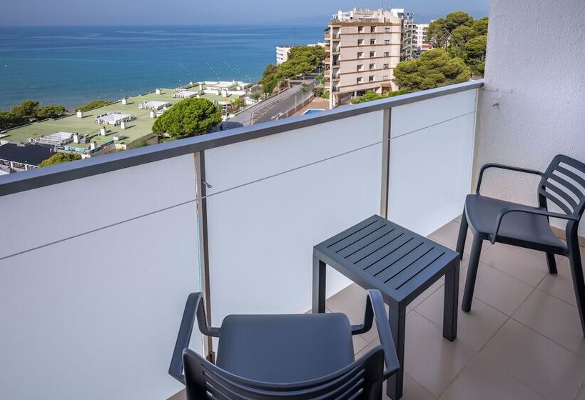 Standard Triple Room Sea View, 4r Salou Park Resort I