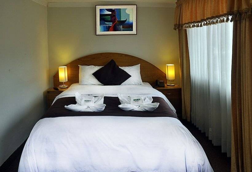 اتاق استاندارد یک نفره, Balsa Inn