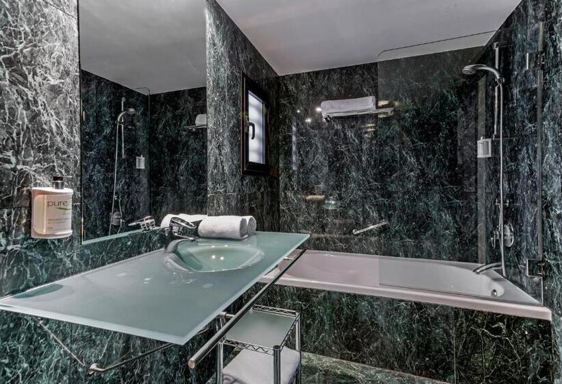 اتاق سوپریور, B&b Hotel Zaragoza Los Enlaces Estación