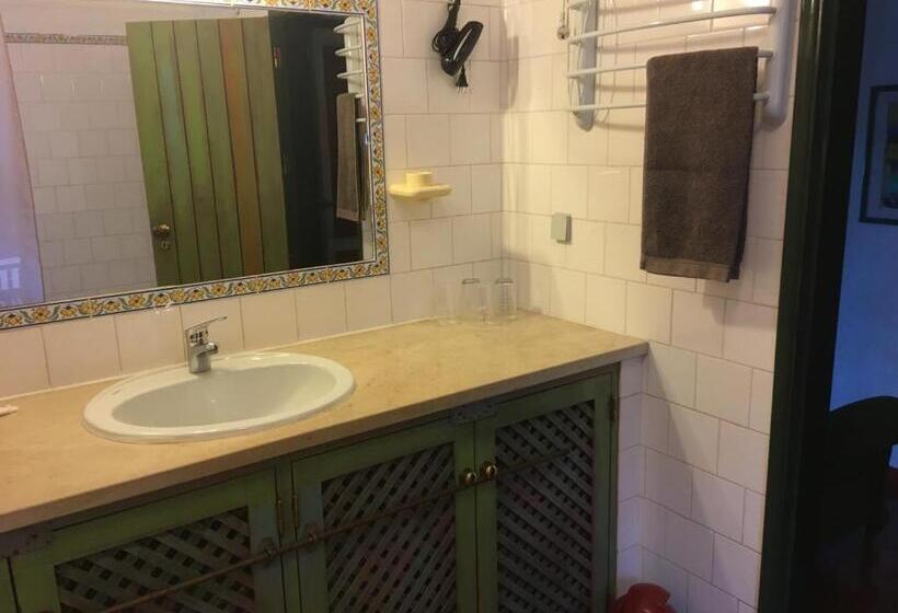 اتاق استاندارد با بالکن, Casa Do Rio / Tavira Inn   Adults Only